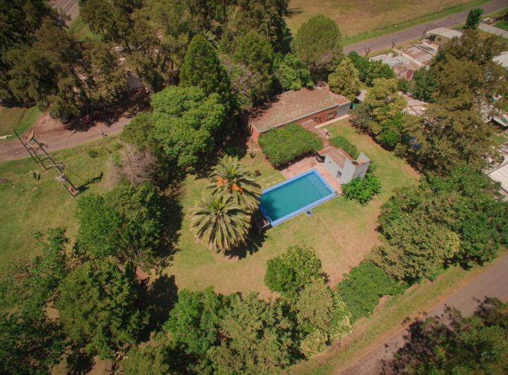 Casa · 200m² · 6 Ambientes · 1 Cochera