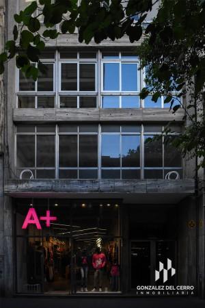 Oficina comercial · 227m²