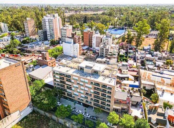 Local comercial · 79m² · 1 Ambiente · 1 Cochera