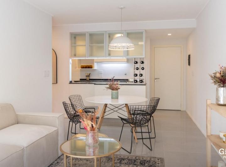 Departamento · 57m² · 2 Ambientes · 5 Cocheras