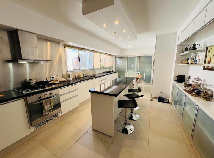 Departamento · 127m² · 4 Ambientes · 1 Cochera