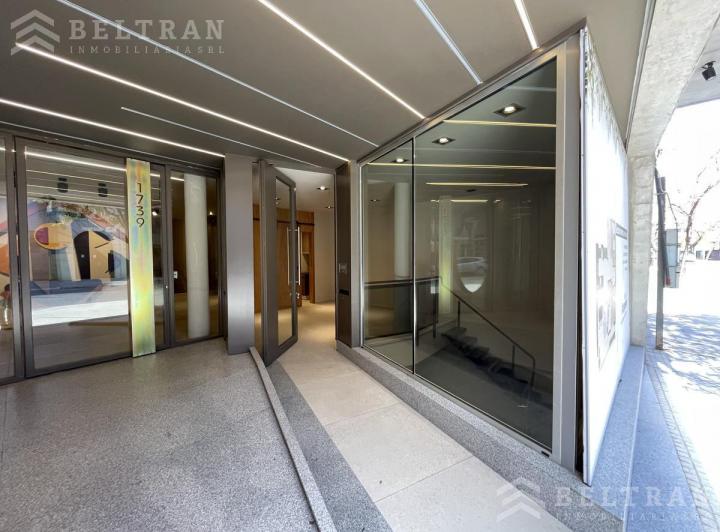 Oficina comercial · 80m² · 2 Ambientes · 1 Cochera