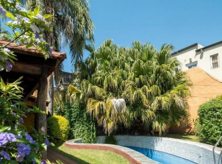 Casa · 383m² · 12 Ambientes