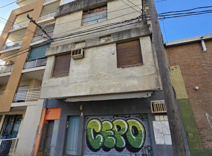 Local comercial · 397m²