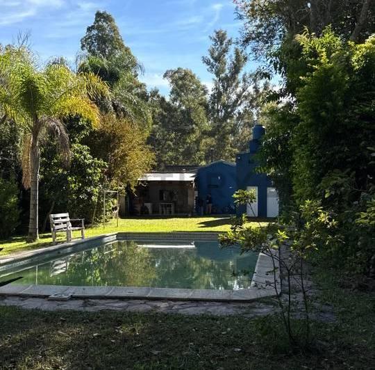 Casa · 198m² · 5 Ambientes · 3 Cocheras
