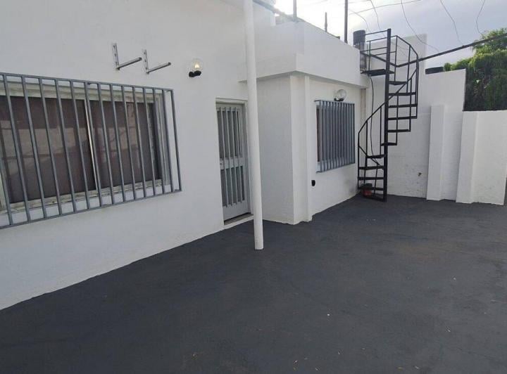 Casa · 90m² · 6 Ambientes