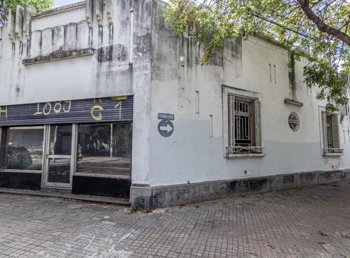 Casa · 170m² · 7 Ambientes · 1 Cochera