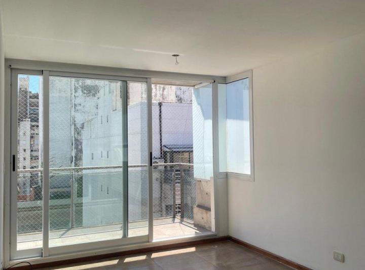 Departamento · 70m² · 5 Ambientes · 1 Cochera