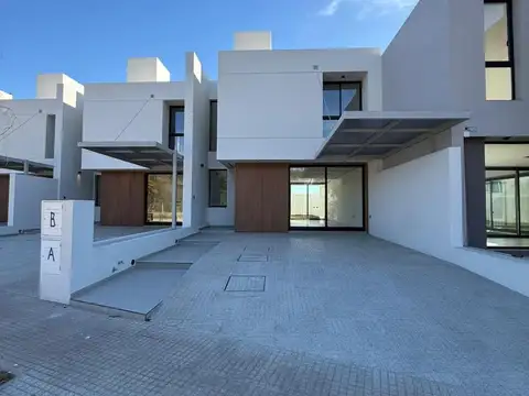 Casa en Venta en Countries y Barrios Cerrados en Córdoba Capital, Capital
