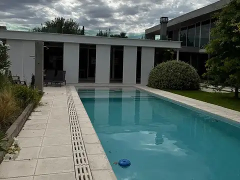 Casa en Venta en Funes, Rosario