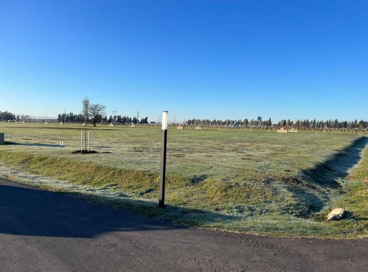 Terreno · 830m²