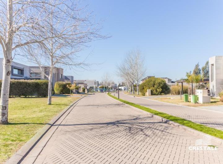 Terreno · 800m²