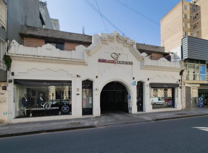 Garage · 2005m²