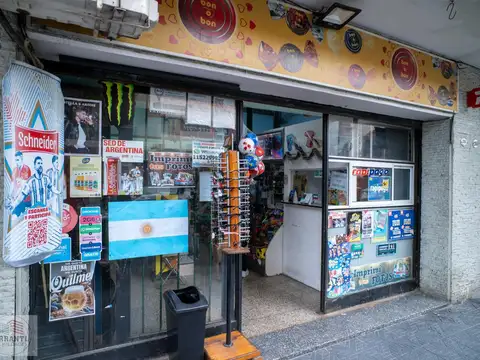 Local en Venta en Flores, Capital Federal