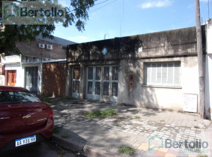 Casa · 100m² · 3 Ambientes · 1 Cochera