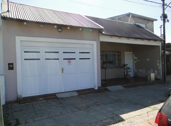 Casa · 177m² · 5 Ambientes · 1 Cochera