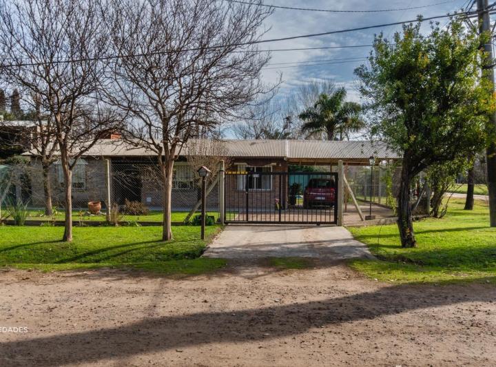 Casa · 207m² · 5 Ambientes · 1 Cochera