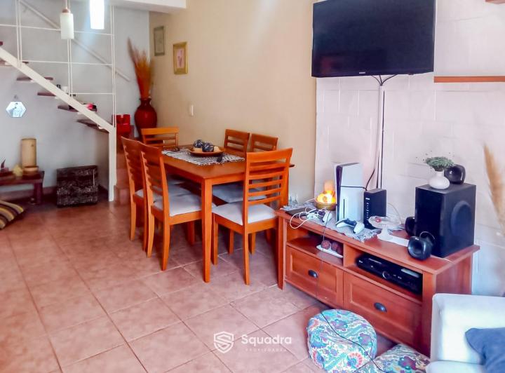 Casa · 51m² · 4 Ambientes · 1 Cochera