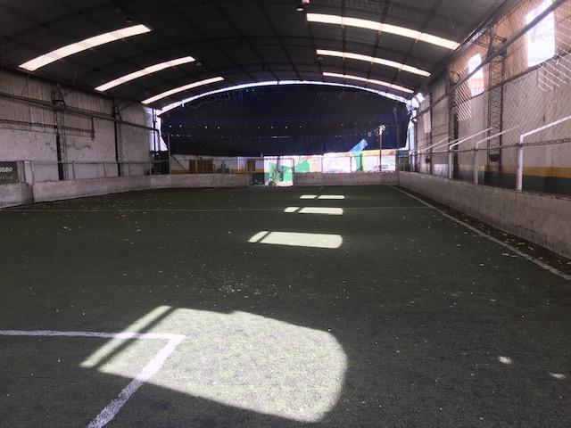 Terreno · 897m²