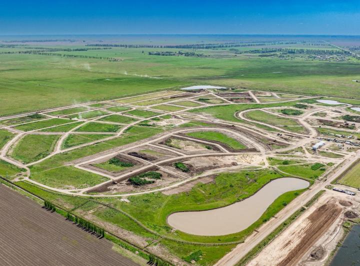 Terreno · 900m²