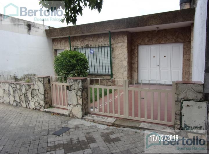 Casa · 150m² · 3 Ambientes · 1 Cochera