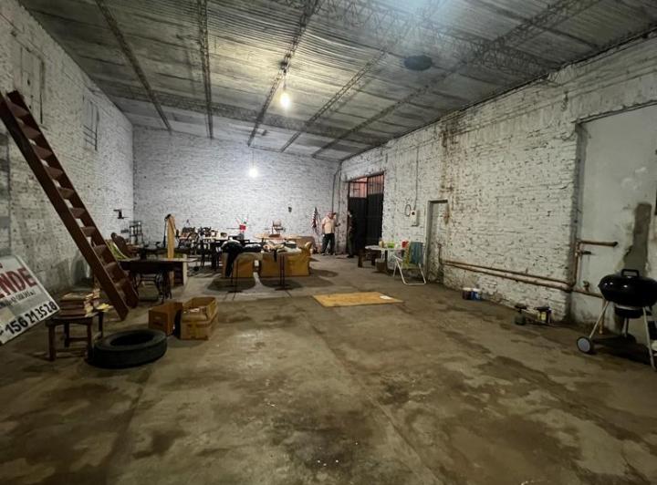 Bodega-Galpón · 300m² · 1 Ambiente