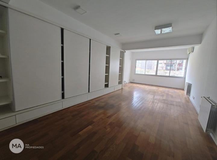 Oficina comercial · 52m²