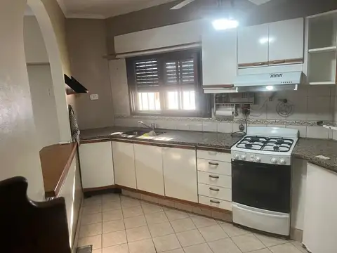 Casa en Alquiler en El Palomar, Partido de Morón
