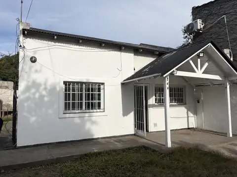Casa en Alquiler en Adrogue, Partido de Almirante Brown