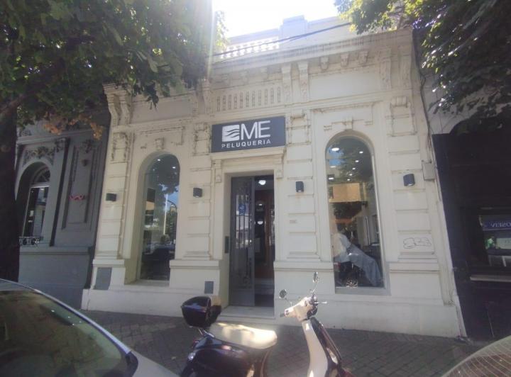 Local comercial · 140m² · 1 Ambiente