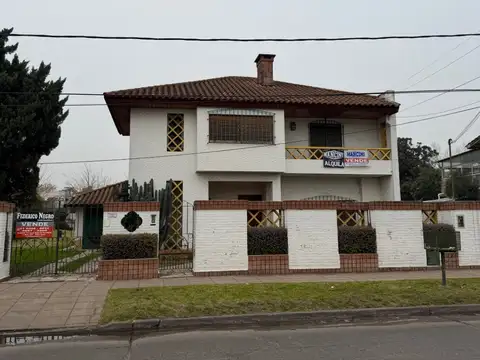 Casa en Alquiler en Grand Bourg, Partido de Malvinas Argentinas