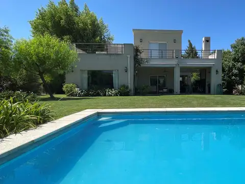 Casa en Alquiler en Haras Santa María - El Molino, Countries y Barrios Cerrados en Escobar