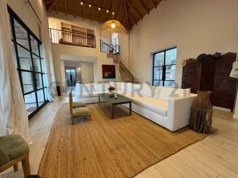 Casa en Alquiler en El Cazal, Countries y Barrios Cerrados en Escobar