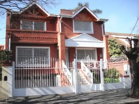 Casa en Alquiler en Acassuso, Partido de San Isidro