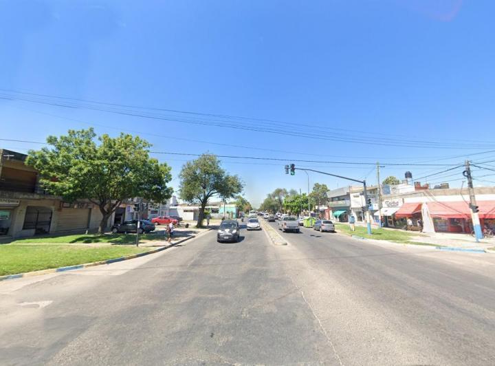 Terreno · 150m² · 20 Cocheras