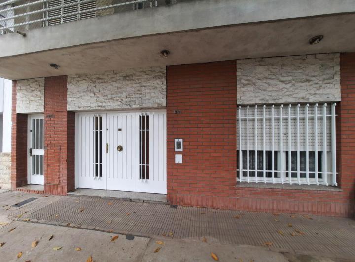 Casa · 173m² · 5 Ambientes · 1 Cochera