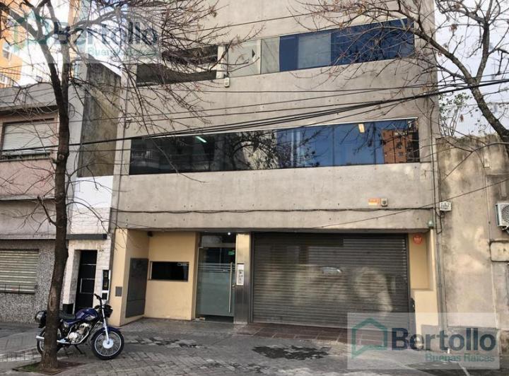 Oficina comercial · 80m² · 4 Ambientes