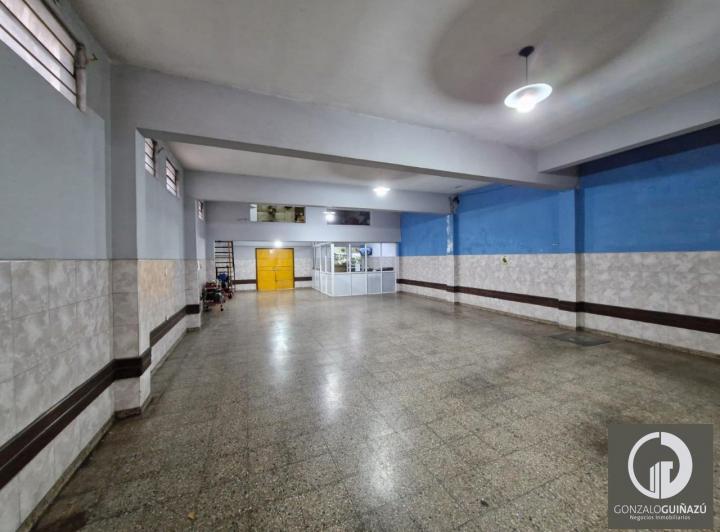 Local comercial · 186m² · 3 Ambientes