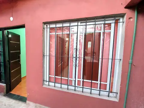 Departamento en Alquiler en Castelar Sur, Castelar