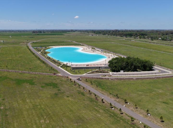 Terreno · 764m²