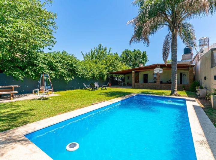 Casa · 120m² · 5 Ambientes · 1 Cochera