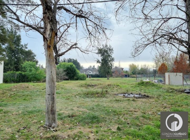Terreno · 1500m²