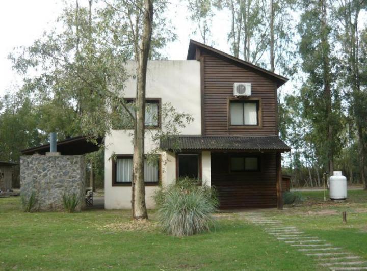 Casa · 160m² · 7 Ambientes · 1 Cochera