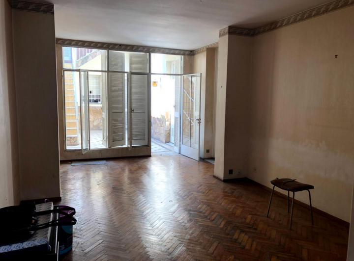 Casa · 121m² · 7 Ambientes · 1 Cochera