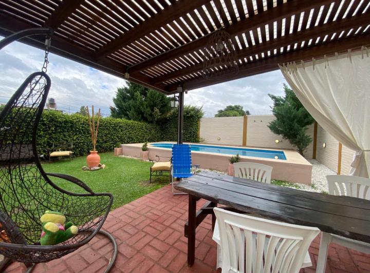 Casa · 114m² · 4 Ambientes · 1 Cochera