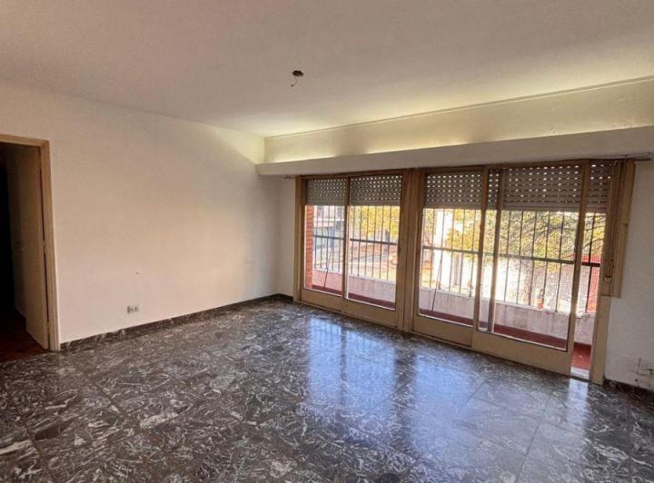 Departamento · 75m² · 5 Ambientes