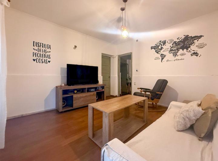 Casa · 121m² · 5 Ambientes · 1 Cochera