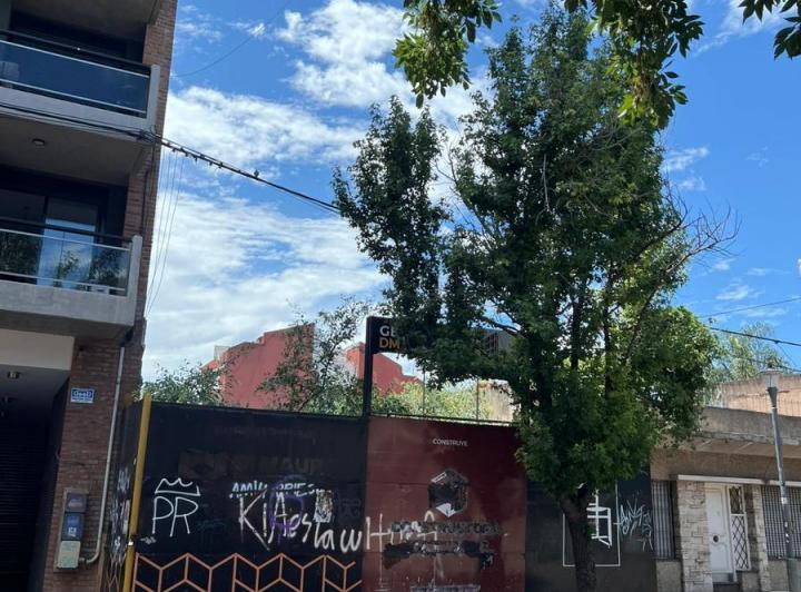 Terreno · 308m²