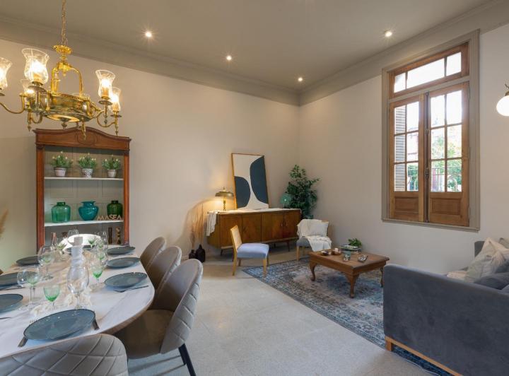 Casa · 147m² · 6 Ambientes · 1 Cochera
