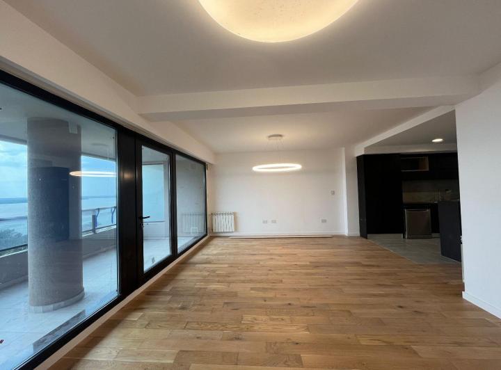 Departamento · 100m² · 5 Ambientes